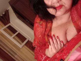 Mulher de leste. 920 516 040 WhatsApp.Videochamada