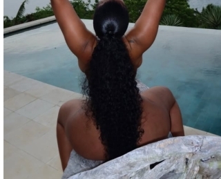 Anna Colombiana caliente ???? chica curvy  